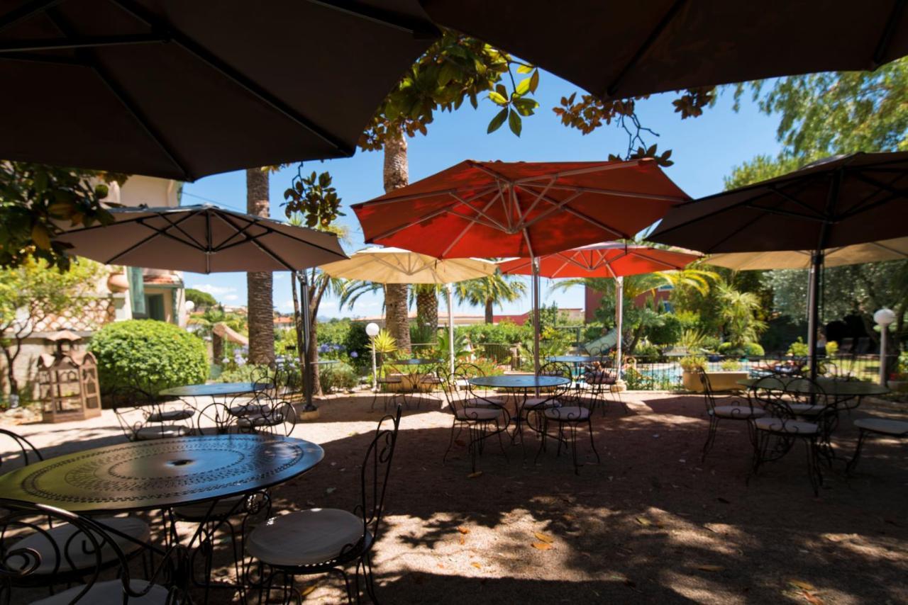 La Villa Roseraie , Hotel Familial Ouvert Toute L Annee Vence Exterior photo
